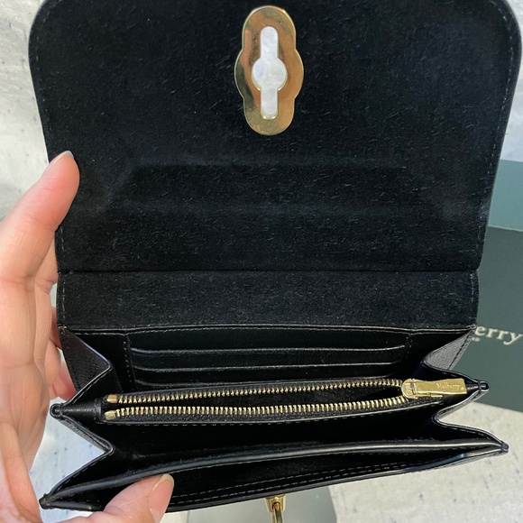 Mulberry Black Amberley Medium Wallet - Picture 4 of 9